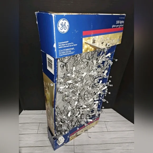 GE ConstantON 100 Clear Lights Glitter Gem Garland 9 FT White Wire Silver Balls
